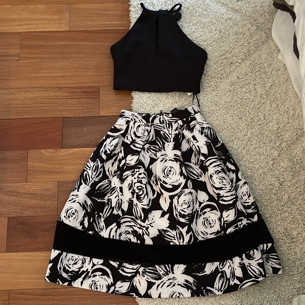 Two piece set
